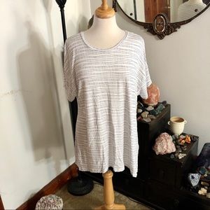 EUC APT.9 XL WHITE Long Stretchy Short Sleeve Top